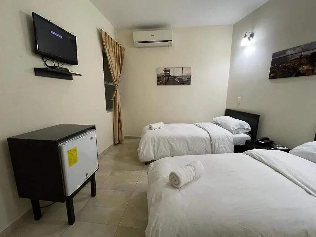 XXI Rental Cali 0*,